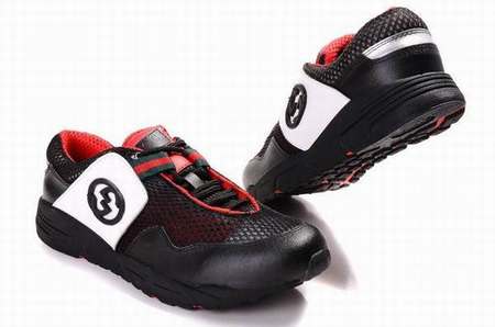 chaussure guess bebe