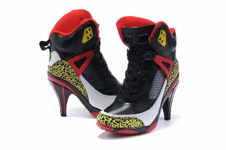 tong a talon aiguille