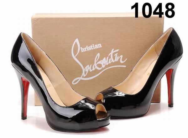 sandales louboutin pas cher