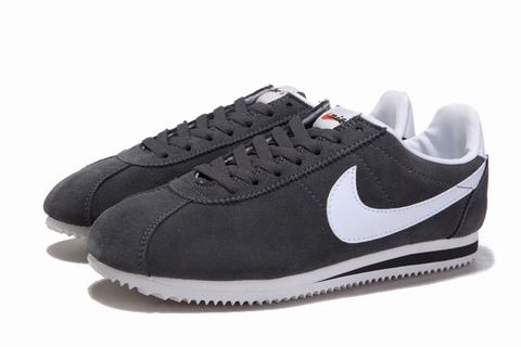 nike cortez nylon bleu marine
