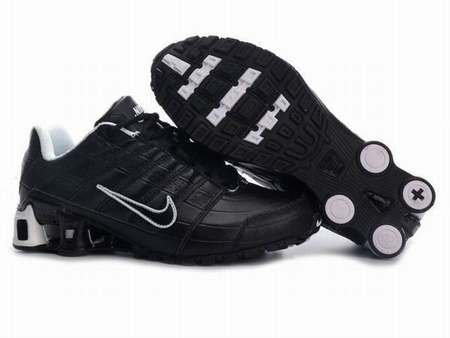 nike shox femme noir et rose
